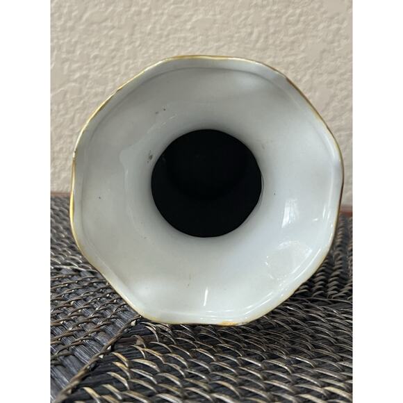 Vintage Japanese Satsuma Moriage Vase 10” Hand Painted Geisha Scene - Picture 7 of 8